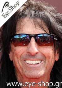  Alice-Cooper con occhiali da sole Oakley Fast Jacket