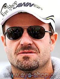  Rubens-Barrichello con occhiali da sole RayBan 8301