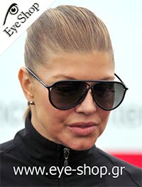 Fergie con occhiali da sole Tom Ford KIRK TF 205