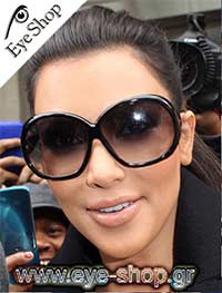  Kim-Kardashian con occhiali da sole Tom Ford TF 120 Natalia