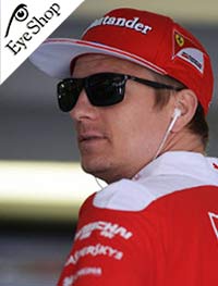  Kimi Raikonen con occhiali da sole Rayban 4264