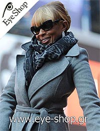  Mary-Blige con occhiali da sole Prada 03NS