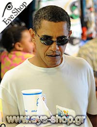  Barak Obama porta occhiali da sole RayBan 3183