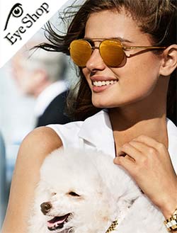  Emily Ratajkowski wearing sunglasses Michael Kors 1021 LON