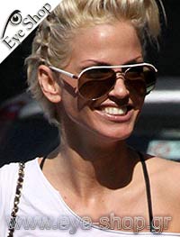  Sarah-Harding con occhiali da sole Tom Ford TF 112 Silvano