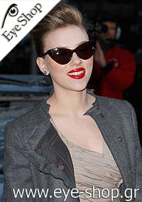  Scarlet-Johanson con occhiali da sole Tom Ford Nikita TF 173