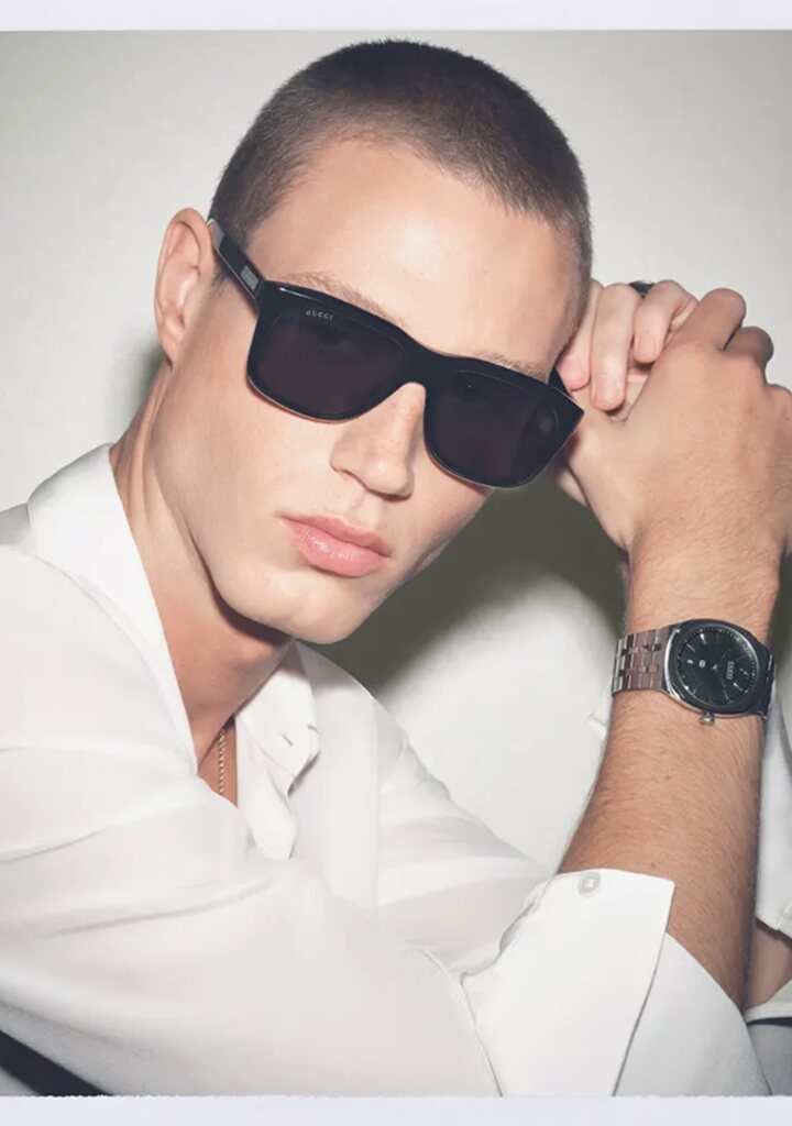 Occhiali da sole da uomo Gucci — forma rettangolare oversized nera, collezione La Famiglia 2026, Eye-Shop