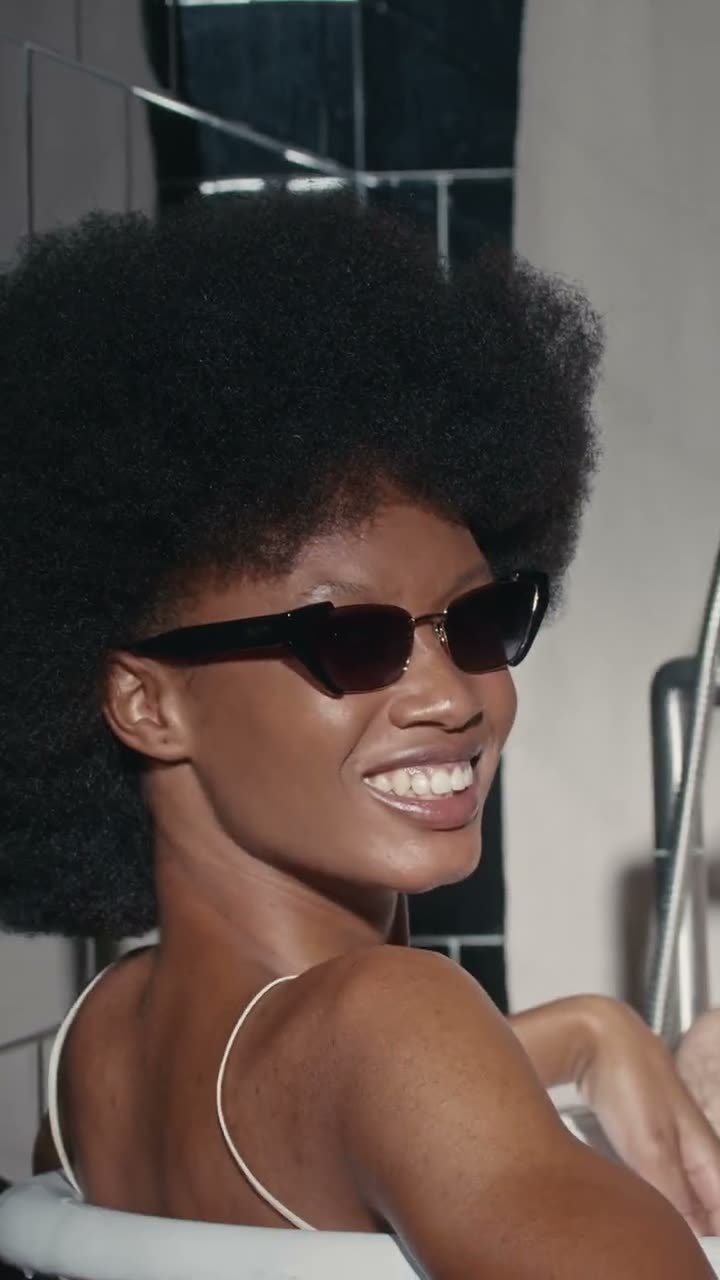Moschino SS26 — Nuovi occhiali da sole dallo stile italiano audace                                                                                                                                                                                         — MOSCHINO