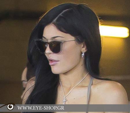 Kylie Jenner wearing VALENTINO sunglasses                                                                                                                                                                                                                  — VALENTINO
