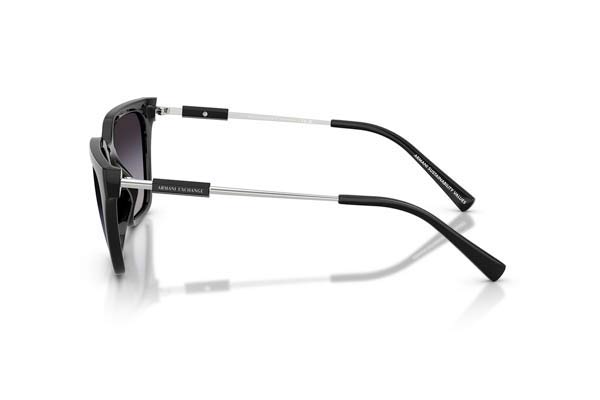 Armani Exchange modello 4158S di colore 81588G