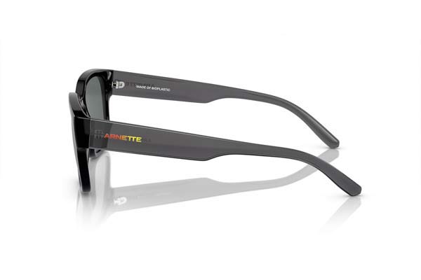Arnette modello 4325 HAMIE di colore 291081