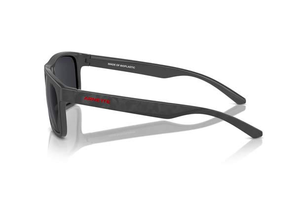 Arnette modello 4341 KHIM di colore 287087