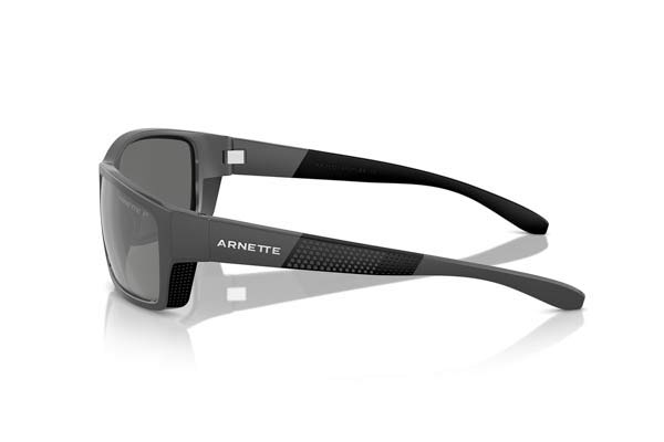 Arnette modello 4336 FRAMBUESA di colore 2870Z3