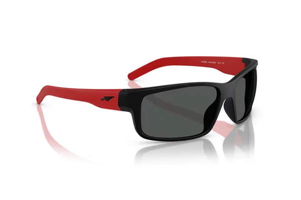 Arnette modello 4202 FASTBALL di colore 275887