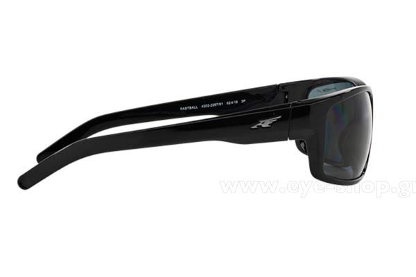 Arnette modello FASTBALL 4202 di colore 226781 polarized