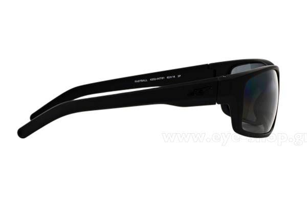 Arnette modello FASTBALL 4202 di colore 447/81
