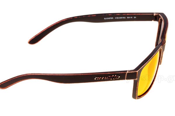 Arnette modello SLICKSTER 4185 di colore 23616Q