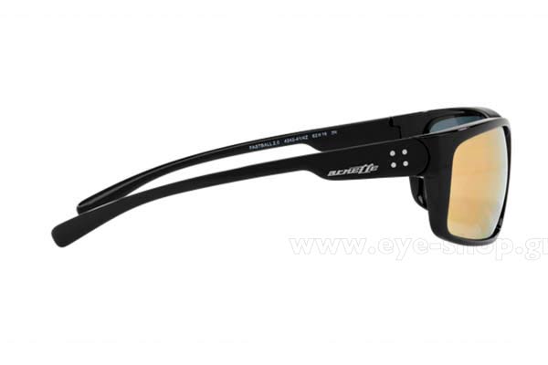 Arnette modello FASTBALL 2.0 4242 di colore 41/4Z