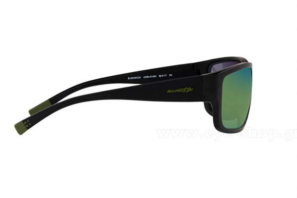 Arnette modello BUSHWICK 4256 di colore 01/8N