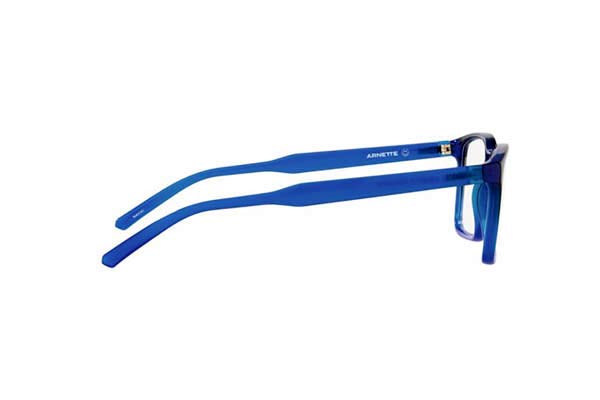 Arnette modello 7208 NAKKI di colore 2803