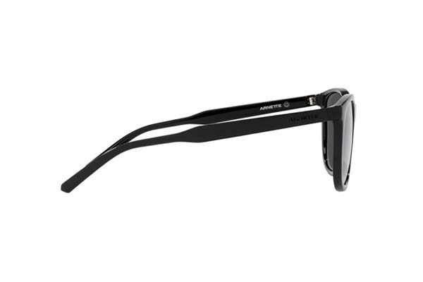 Arnette modello 4307 WOLAND di colore 275387