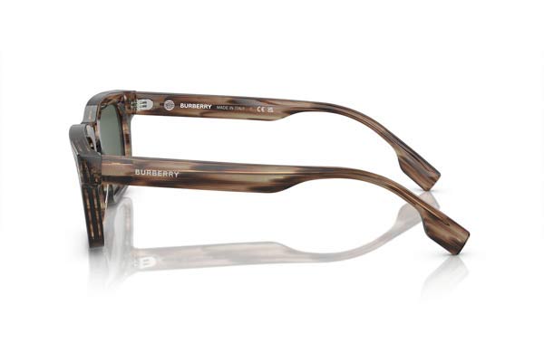 Burberry modello 4403 di colore 409871