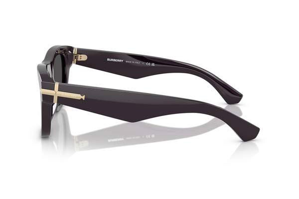 Burberry modello 4438U di colore 326587