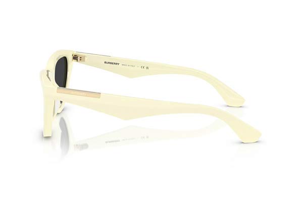 Burberry modello 4436U di colore 41456G