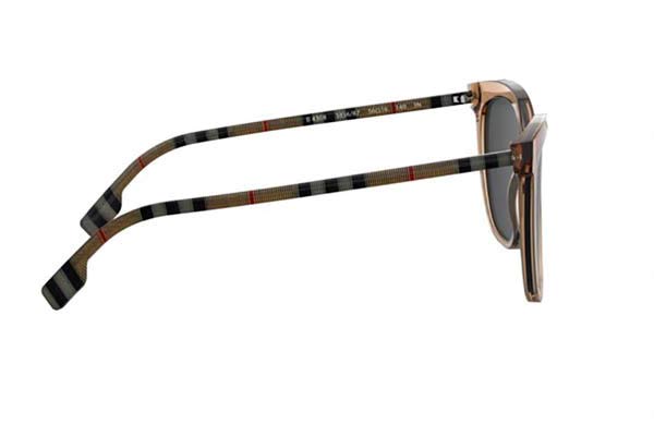 Burberry modello 4308 di colore 385687