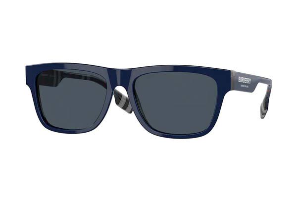Burberry modello 4293 di colore 395987
