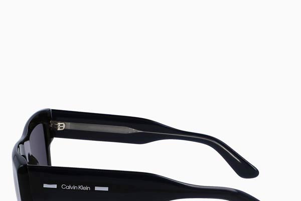 CALVIN KLEIN modello CK23504S di colore 001