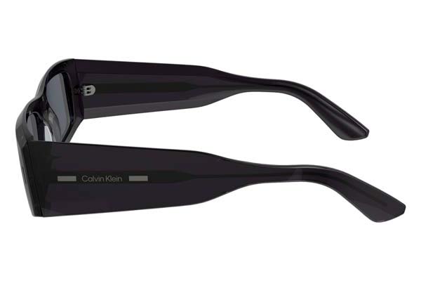 CALVIN KLEIN modello CK23537S di colore 059