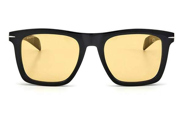 DAVID BECKHAM modello DB 7000S di colore 807 UK
