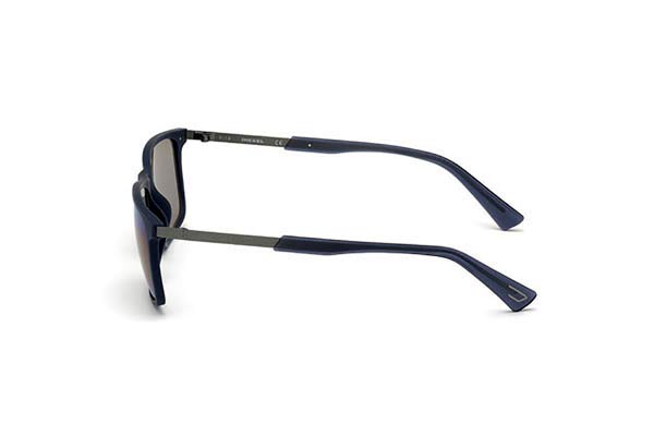 Diesel modello DL0312S di colore 91Q