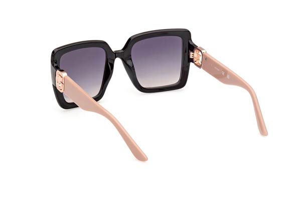 GUESS modello GU00103 di colore 05W