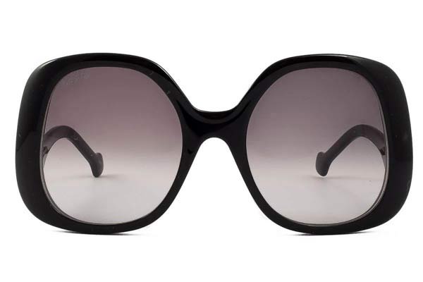 Gucci modello GG1235S di colore 001