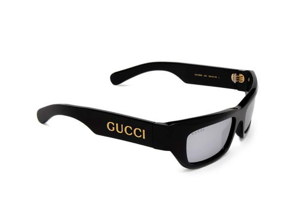 Gucci modello GG1296S di colore 001