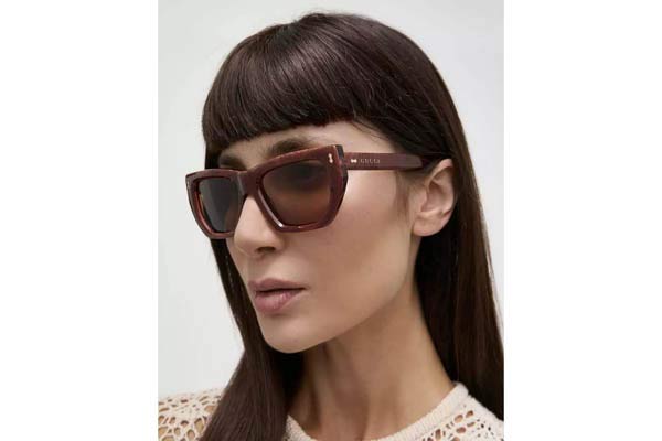 Gucci modello GG1520S di colore 003