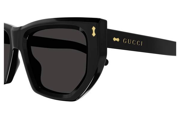 Gucci modello GG1520S di colore 001