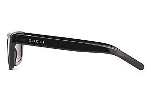 Gucci modello GG1524S di colore 001
