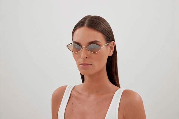 Gucci modello GG1604s di colore 003