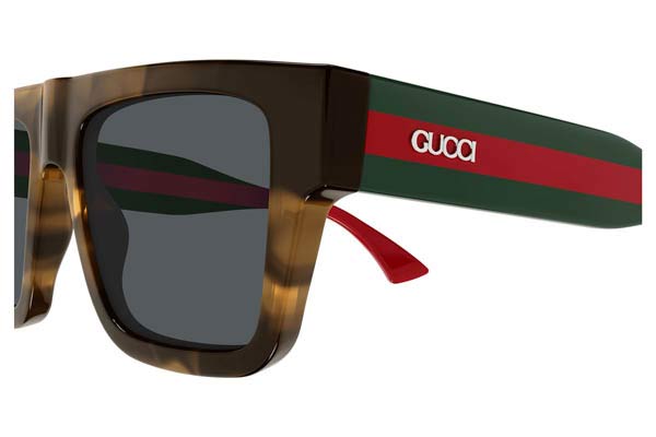 Gucci modello GG1868S di colore 003