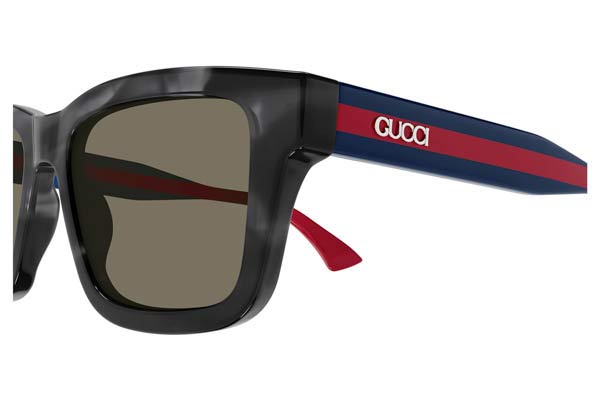 Gucci modello GG1869S di colore 004