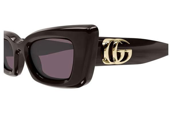 Gucci modello GG1827S di colore 004