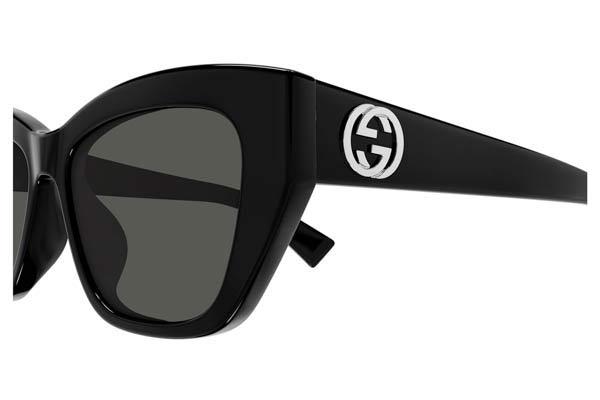 Gucci modello GG1844SA di colore 001