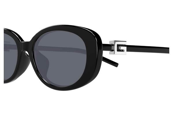 Gucci modello GG1684SA di colore 001