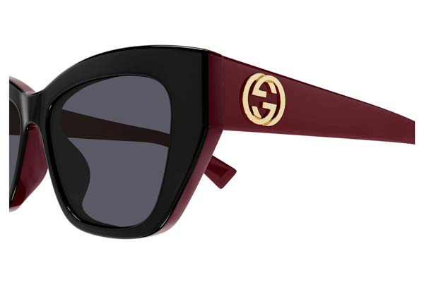 Gucci modello GG1844SA di colore 004