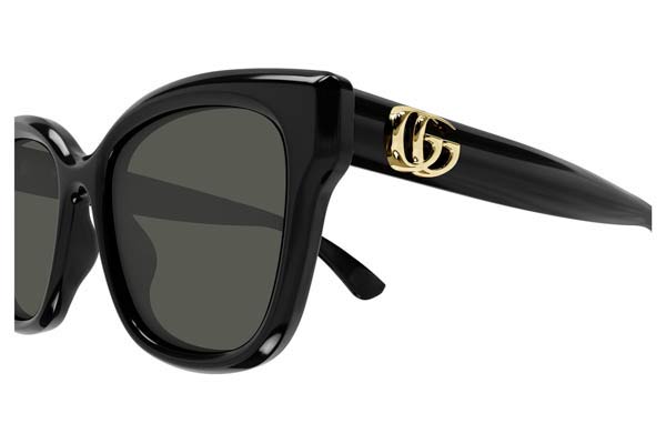 Gucci modello GG1830SK di colore 001