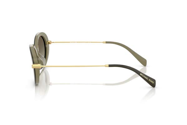 Michael Kors modello 2245U ROCKAWAY di colore 40193M