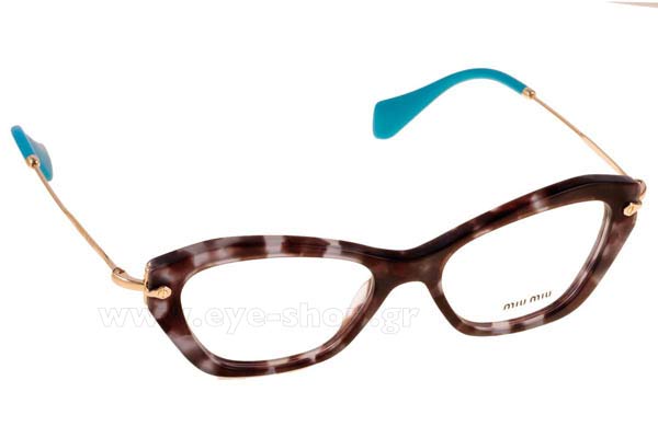  Dita-Von-Teesen wearing sunglasses Miu Miu 04LV